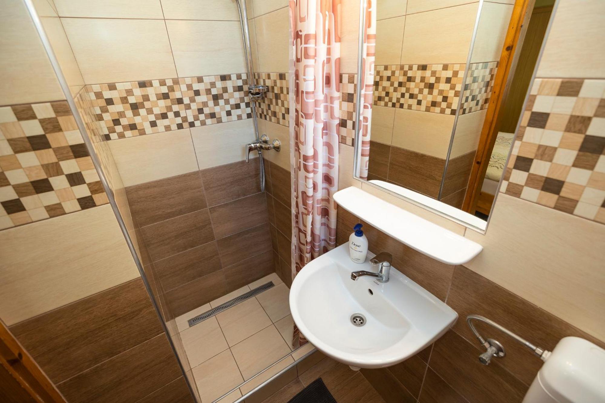 אגר Cecey Apartman מראה חיצוני תמונה